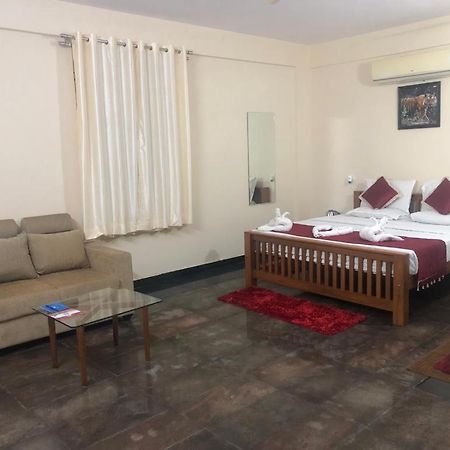 Kstdc Hotel Mayura Pavithra Yediyur Kunigal 외부 사진