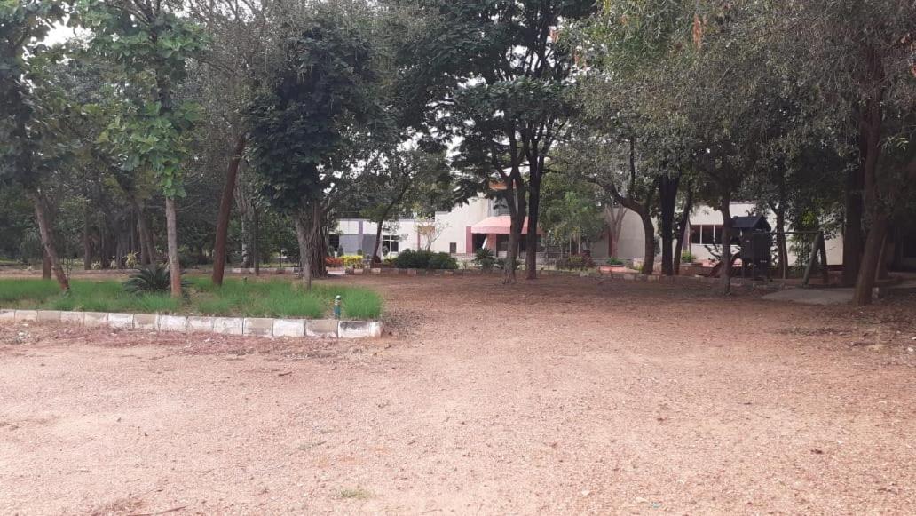 Kstdc Hotel Mayura Pavithra Yediyur Kunigal 외부 사진