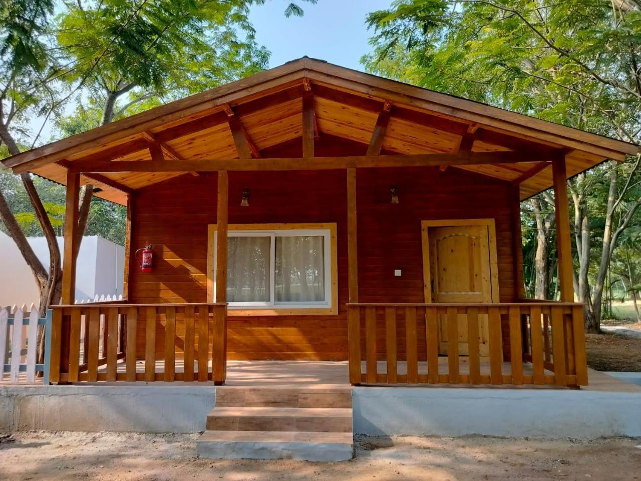 Kstdc Hotel Mayura Pavithra Yediyur Kunigal 외부 사진
